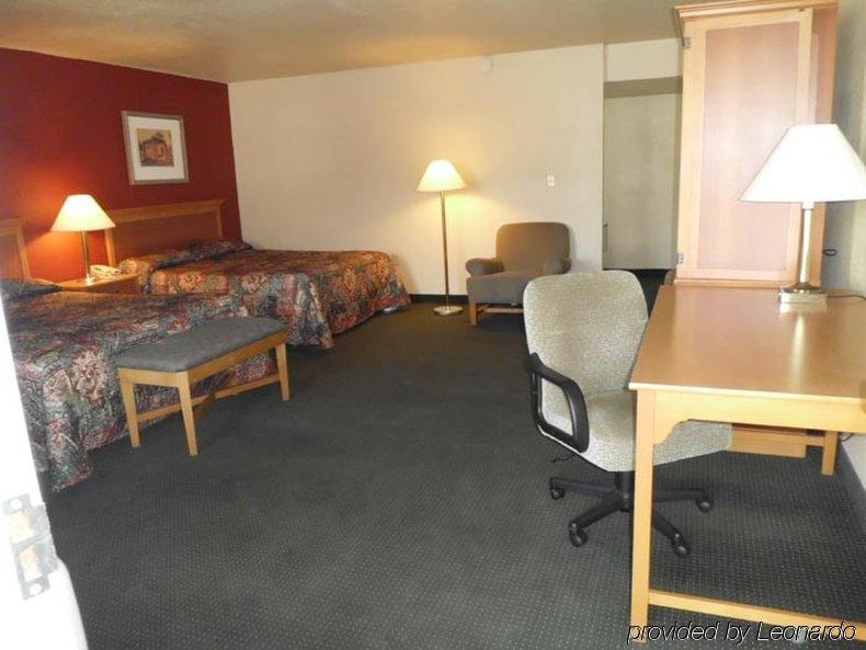Econo Lodge Del Rio Exterior photo